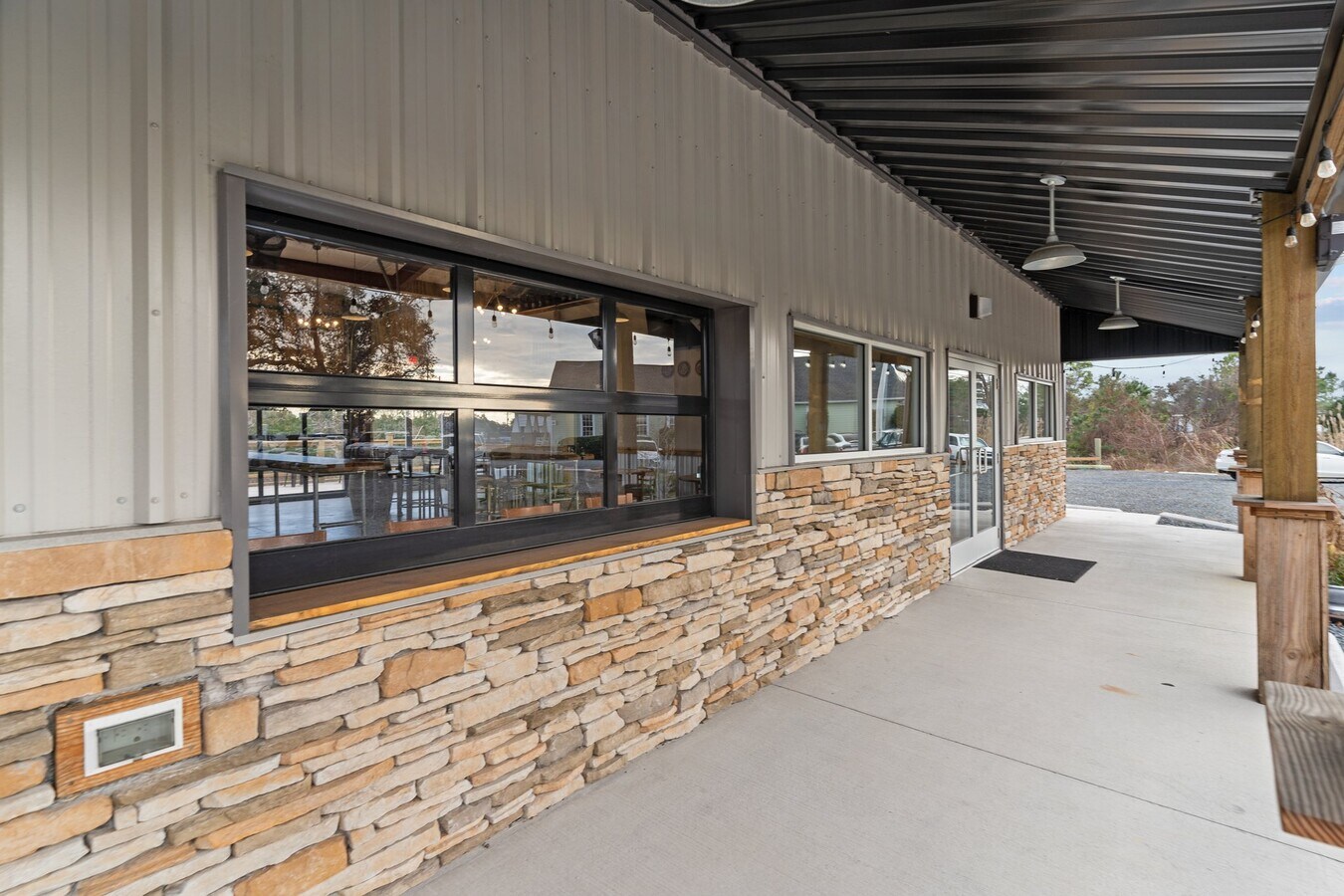 Carolina Crab Brewing Company 14.15 AC Southport, NC for Sale