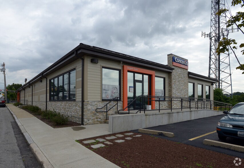 290 Branch Ave, Providence, RI 02904