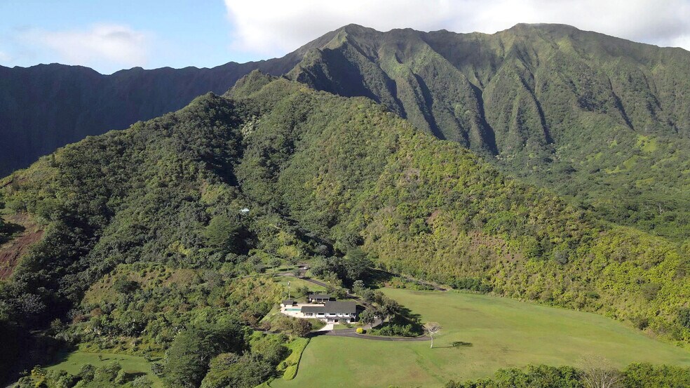 47-477 Waihee Pl, Kāneohe, HI for sale - Primary Photo - Image 1 of 1