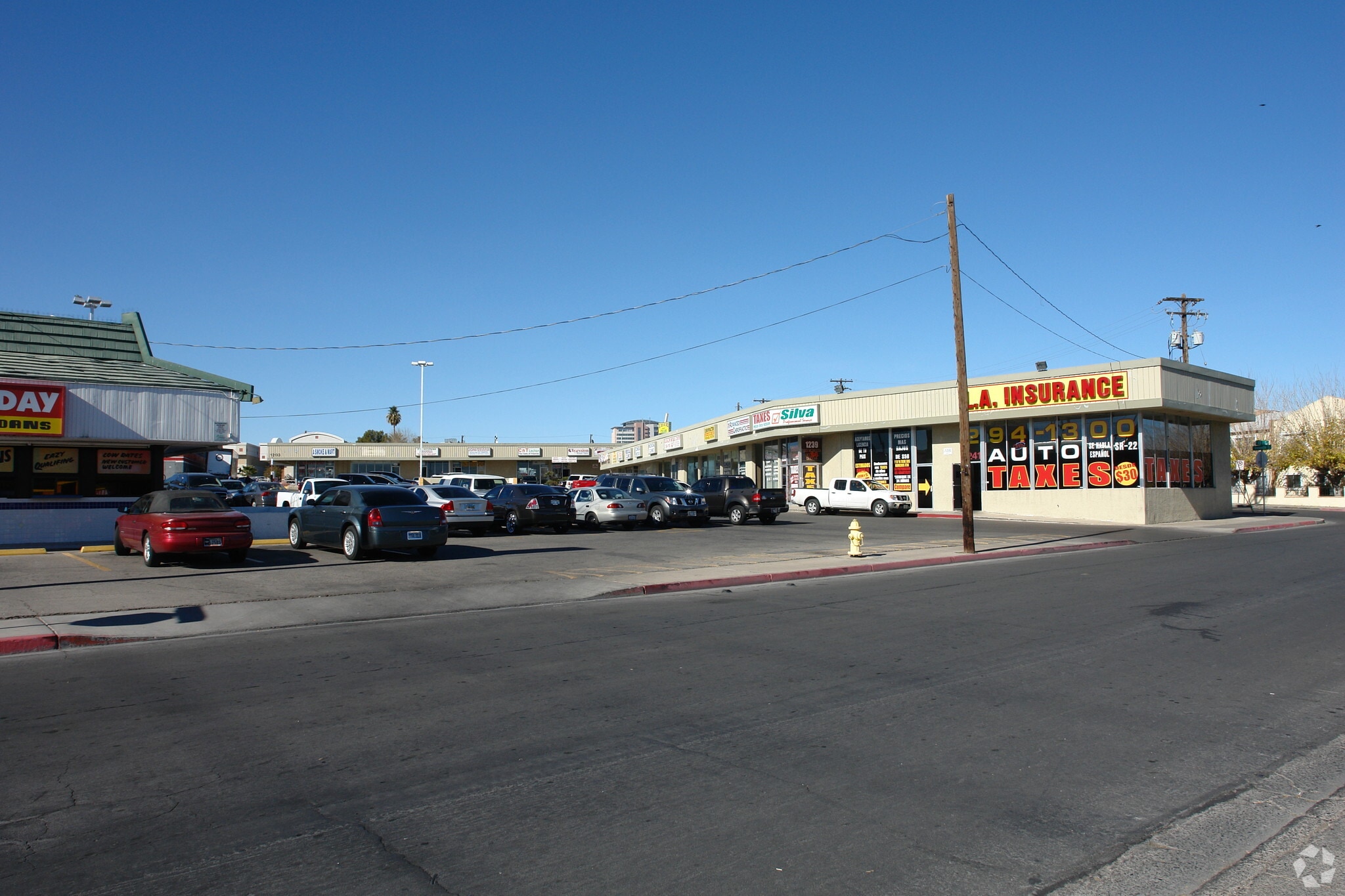 1203-1241 E Charleston Blvd, Las Vegas, NV for lease Building Photo- Image 1 of 7