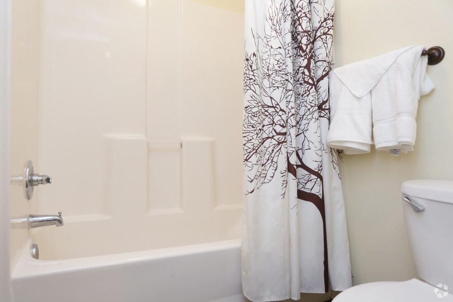 4392 S Highway 181, Kenedy, TX for sale - Interior Photo - Image 3 of 16