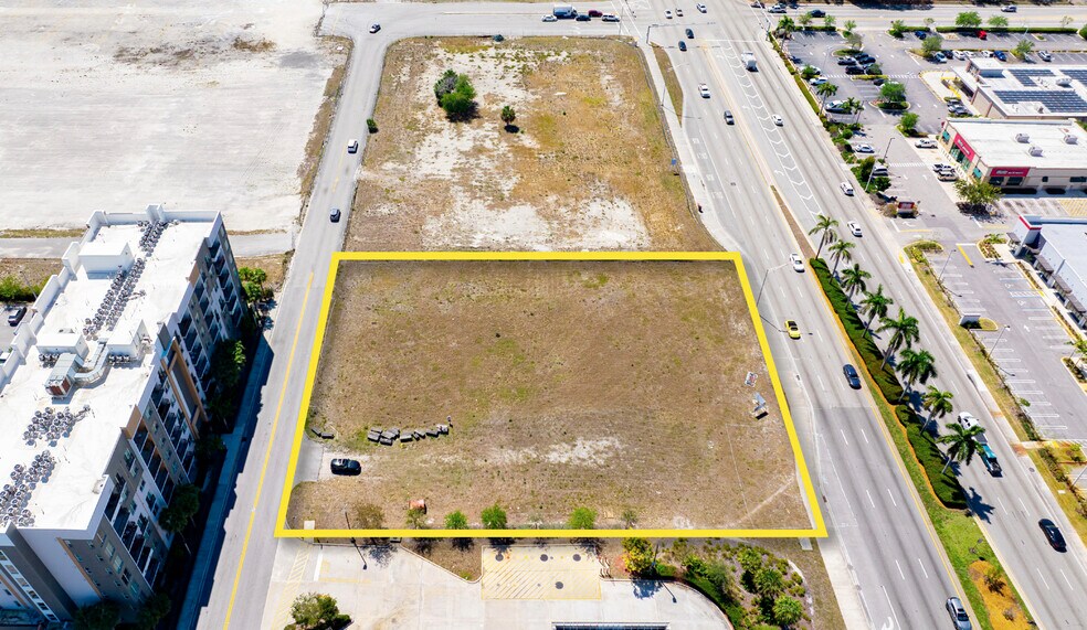 NW 27th Ave, Miami Gardens, FL for sale - Building Photo - Image 3 of 10