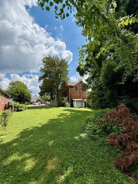 4840-4842 Western Ave, Bethesda, MD for sale - Building Photo - Image 2 of 2