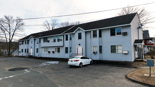 More details for 413 S Main St, Torrington, CT - Multifamily for Sale