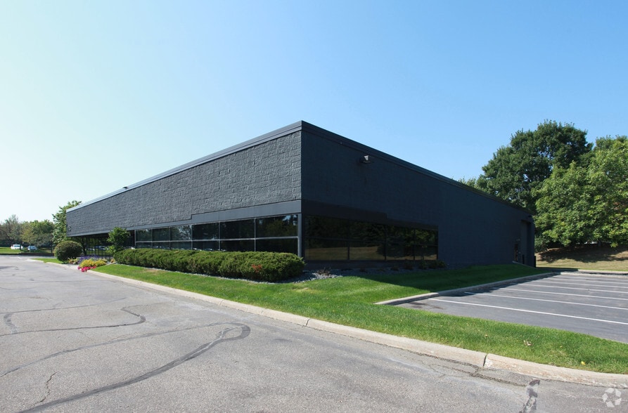 6705 Wedgewood Ct N, Maple Grove, MN for lease - Building Photo - Image 3 of 4