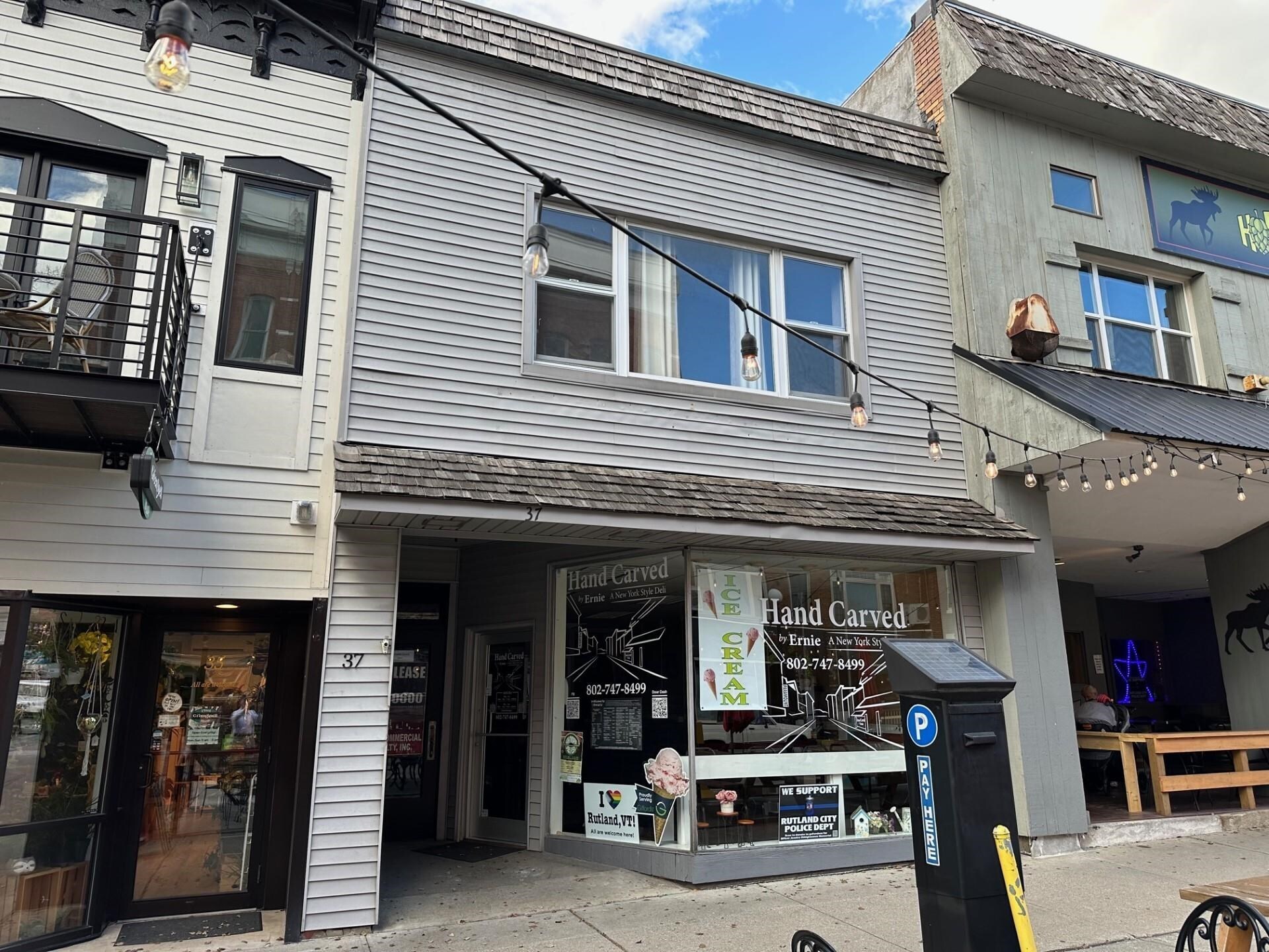 37 Center St, Rutland, VT 05701