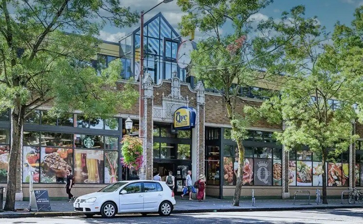 401 Broadway E, Seattle, WA for lease Building Photo- Image 1 of 9