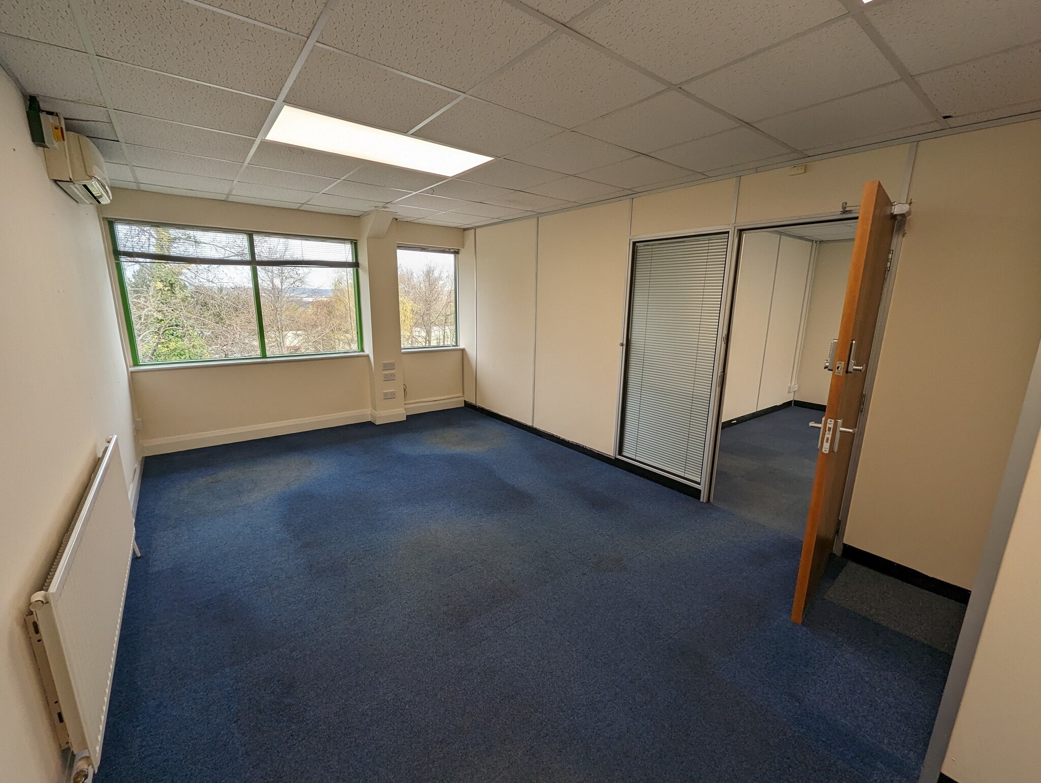 Wilthorpe Rd, Barnsley for lease Interior Photo- Image 1 of 4