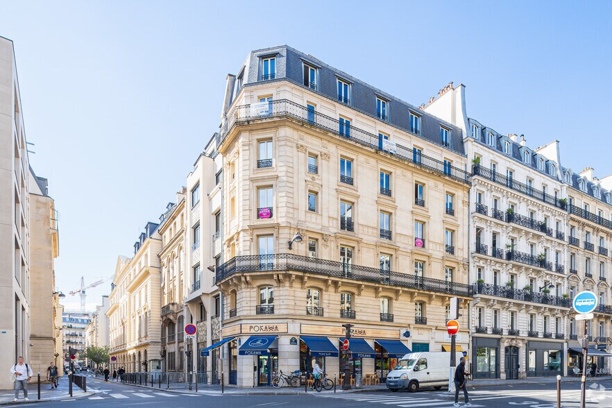 Office in Paris for lease - Building Photo - Image 3 of 3