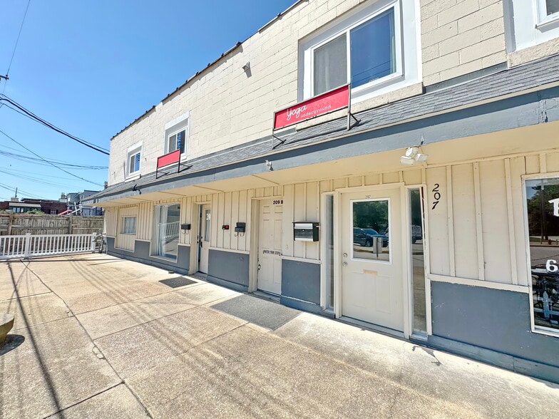 207-209 S 2nd St, Festus, MO for lease - Primary Photo - Image 1 of 16