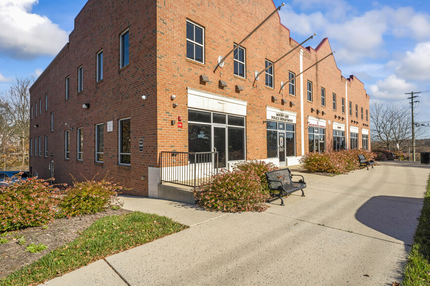 205 Center St, Mount Airy, MD for lease - Building Photo - Image 3 of 36