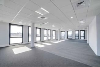 Office in Villeurbanne for lease Interior Photo- Image 2 of 4