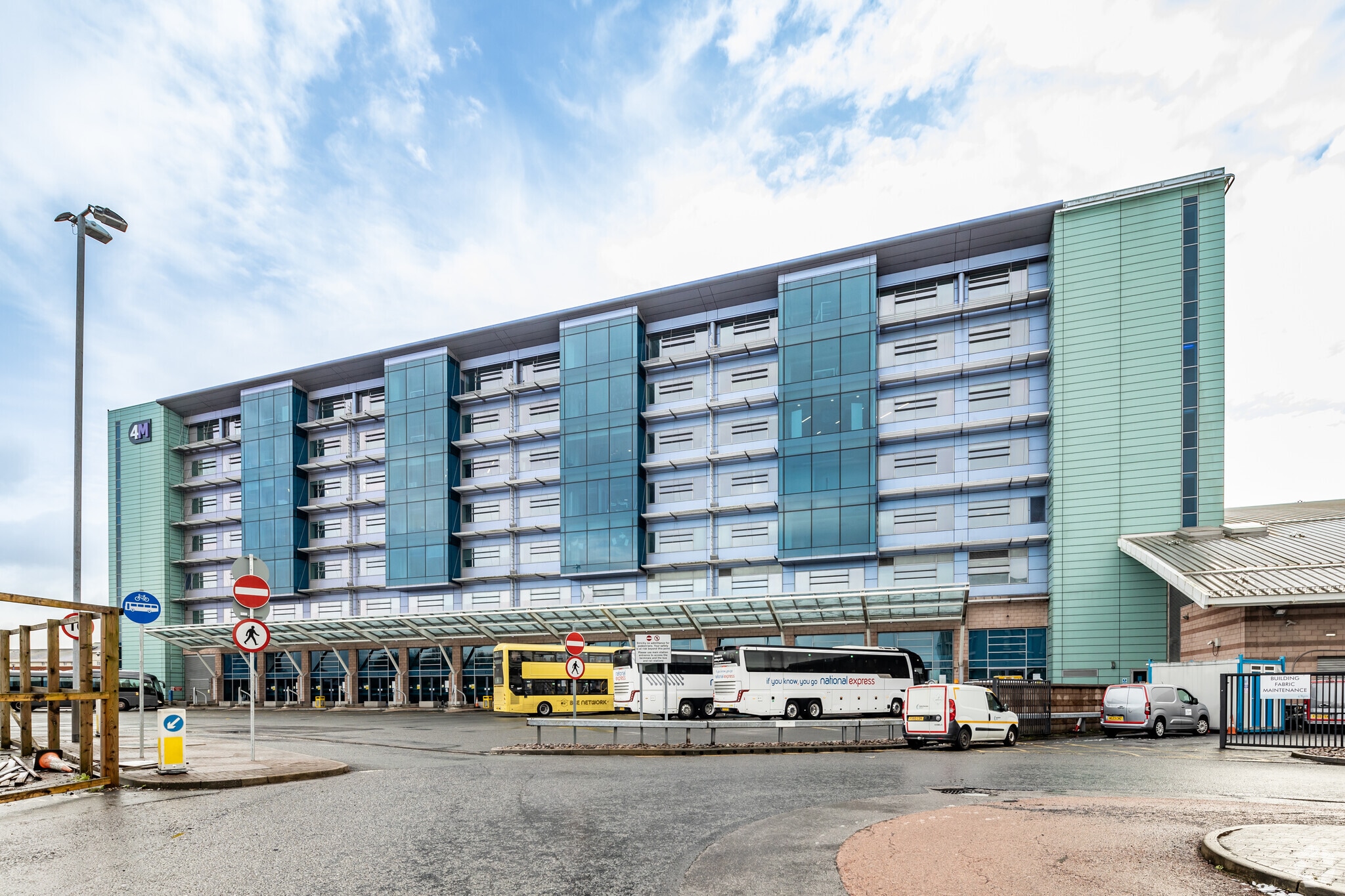 Malaga Ave, Manchester for sale Primary Photo- Image 1 of 5