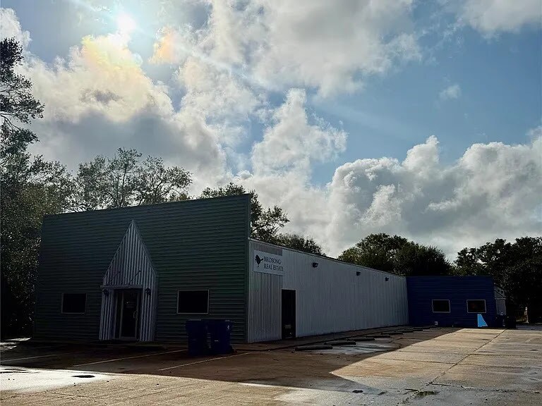 1155 Highway 35, West Columbia, TX for sale Primary Photo- Image 1 of 1