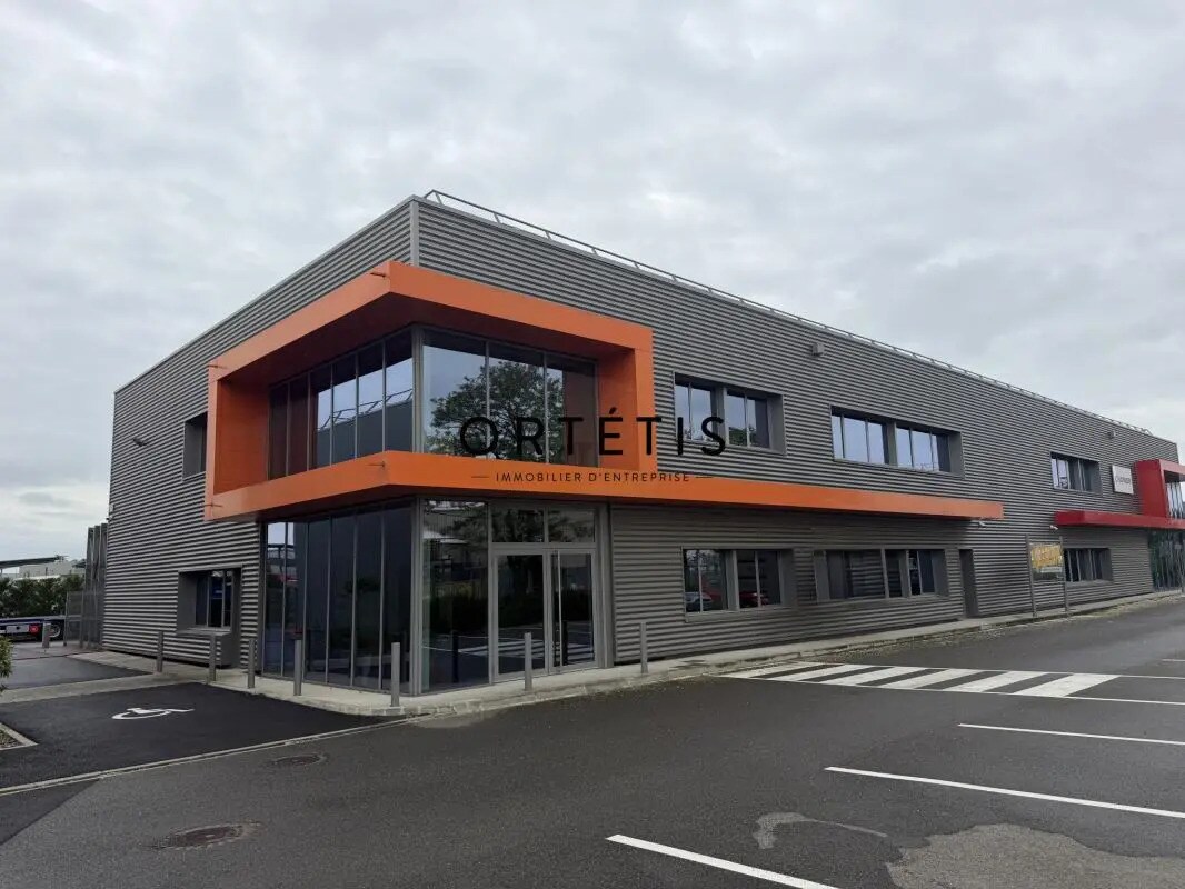 Flex in Colomiers for lease Building Photo- Image 1 of 16