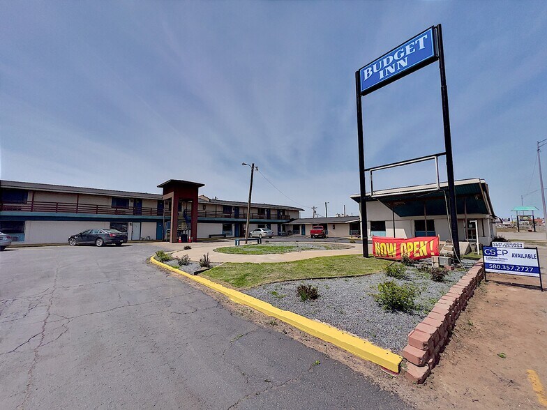 1015 S Main St, Frederick, OK 73542 SW Oklahoma Motel