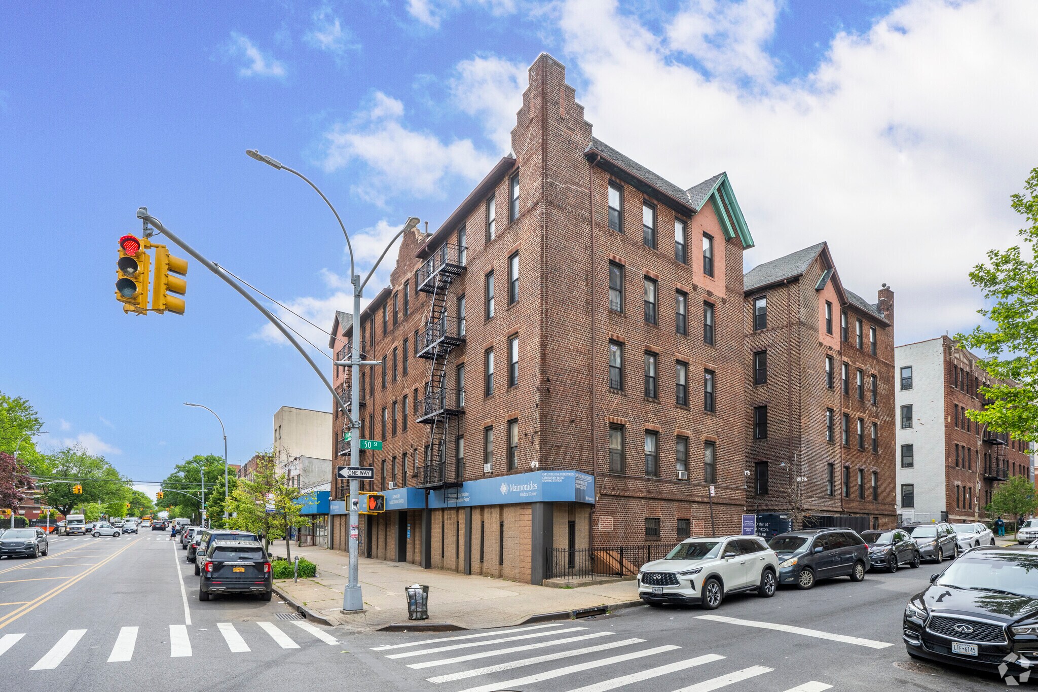 5008 Fort Hamilton Pky, Brooklyn, NY for lease Primary Photo- Image 1 of 7