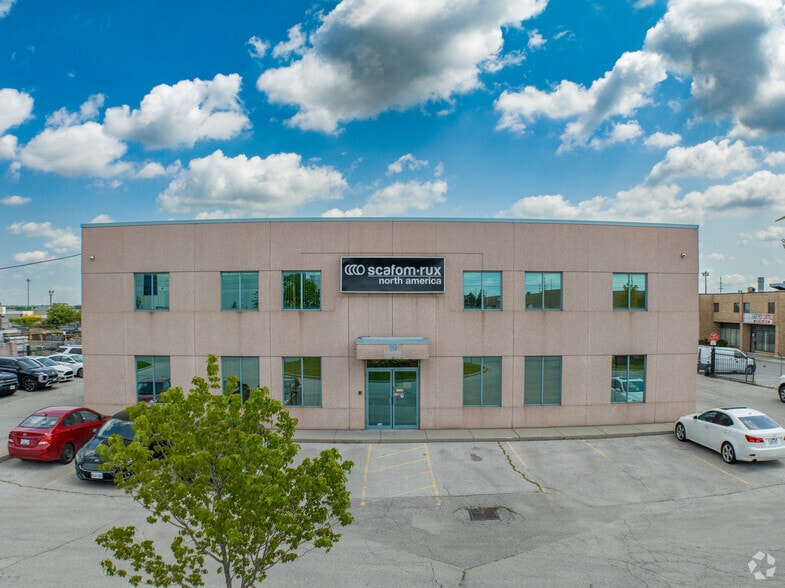 19 Delta Park Blvd, Brampton, ON for lease - Primary Photo - Image 1 of 5