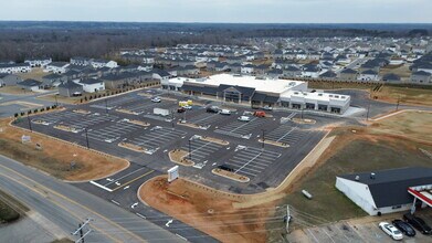 2321 W Georgia Rd, Simpsonville, SC for lease Interior Photo- Image 2 of 3