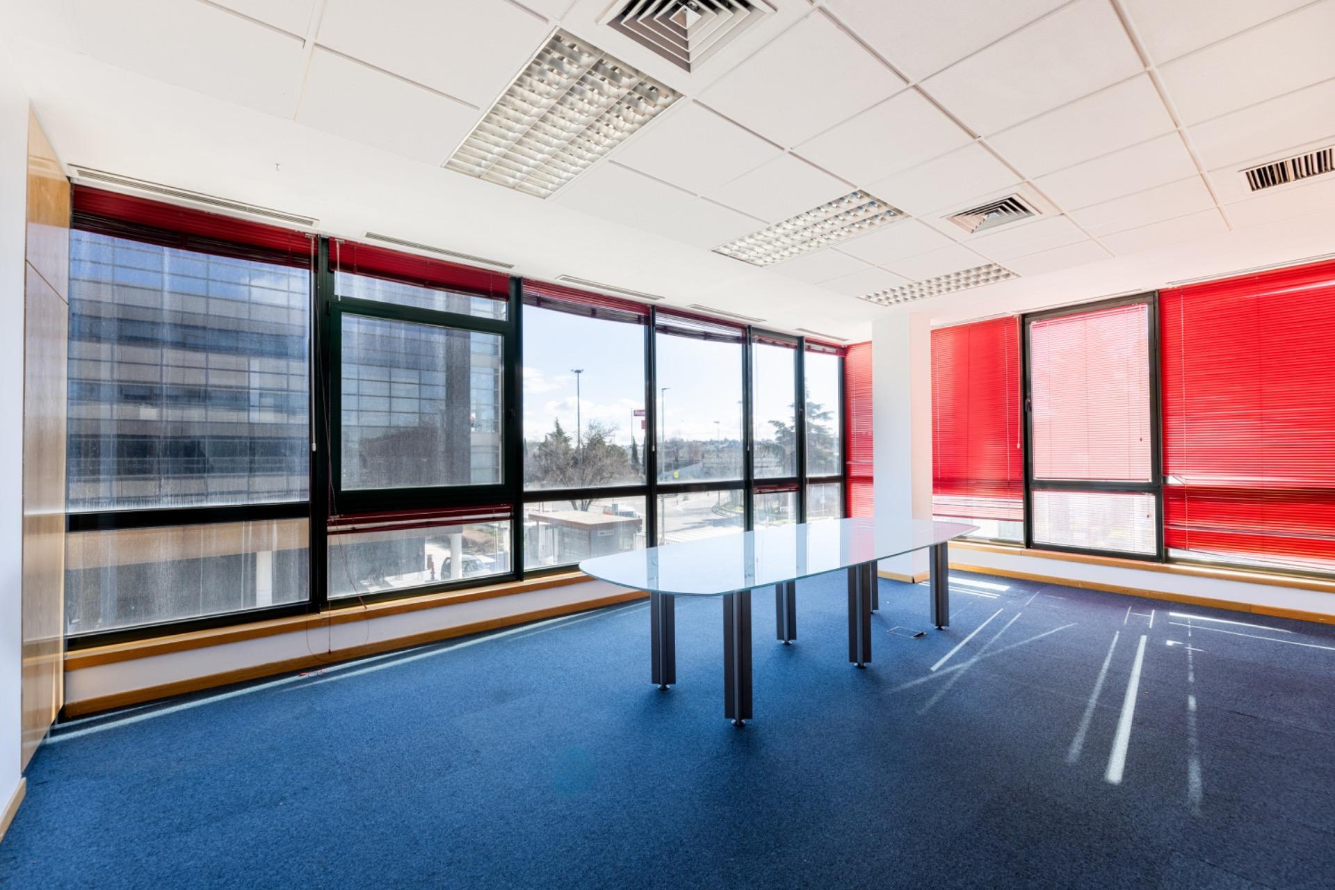 Office in Alcobendas, Madrid for lease Interior Photo- Image 1 of 17