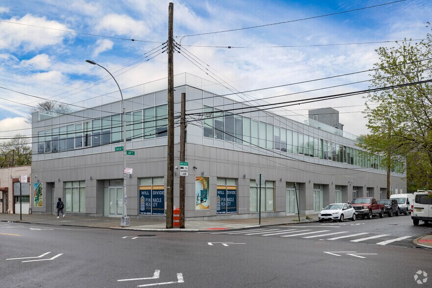 64-25 Central Ave, Glendale, NY for sale - Primary Photo - Image 1 of 1