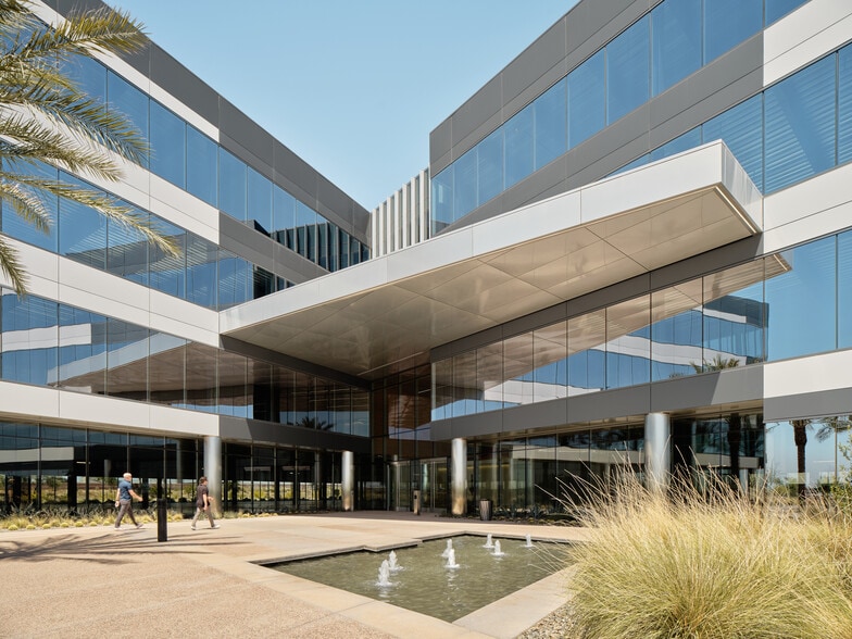 2046 Riverview Auto Dr, Mesa, AZ for lease - Building Photo - Image 2 of 20