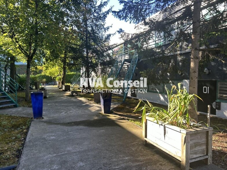 12 Rue Condorcet, Taverny for lease - Building Photo - Image 2 of 10