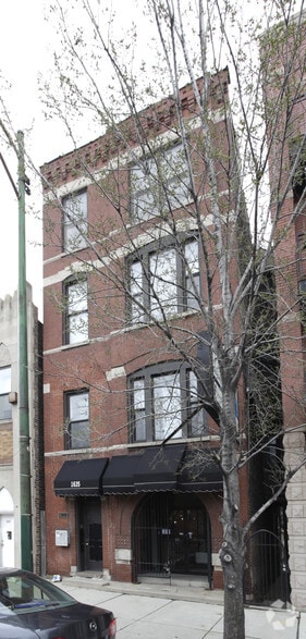 1635 N Ashland Ave, Chicago, IL for lease - Building Photo - Image 3 of 4