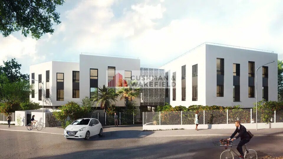 Office in Saint-Jean-de-Védas for sale - Building Photo - Image 2 of 2