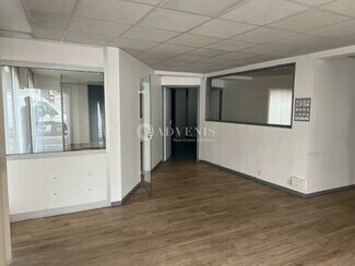 More details for Rue De La Garenne, Blois - Retail for Lease