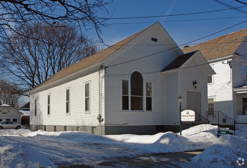 20 Ogden St, Glens Falls, NY for sale - Primary Photo - Image 1 of 1