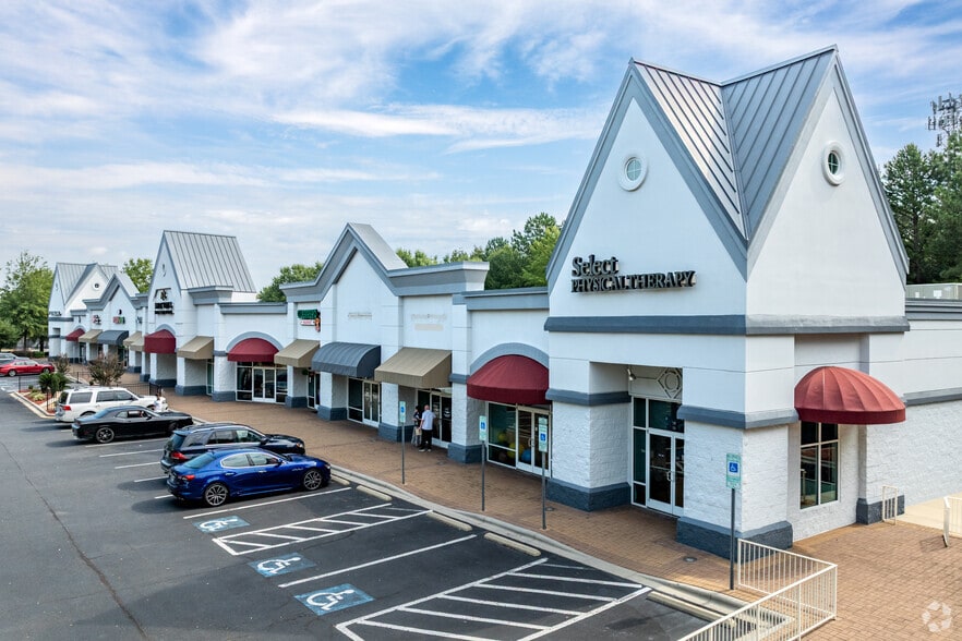 739 Galleria Blvd, Rock Hill, SC for lease - Building Photo - Image 1 of 8