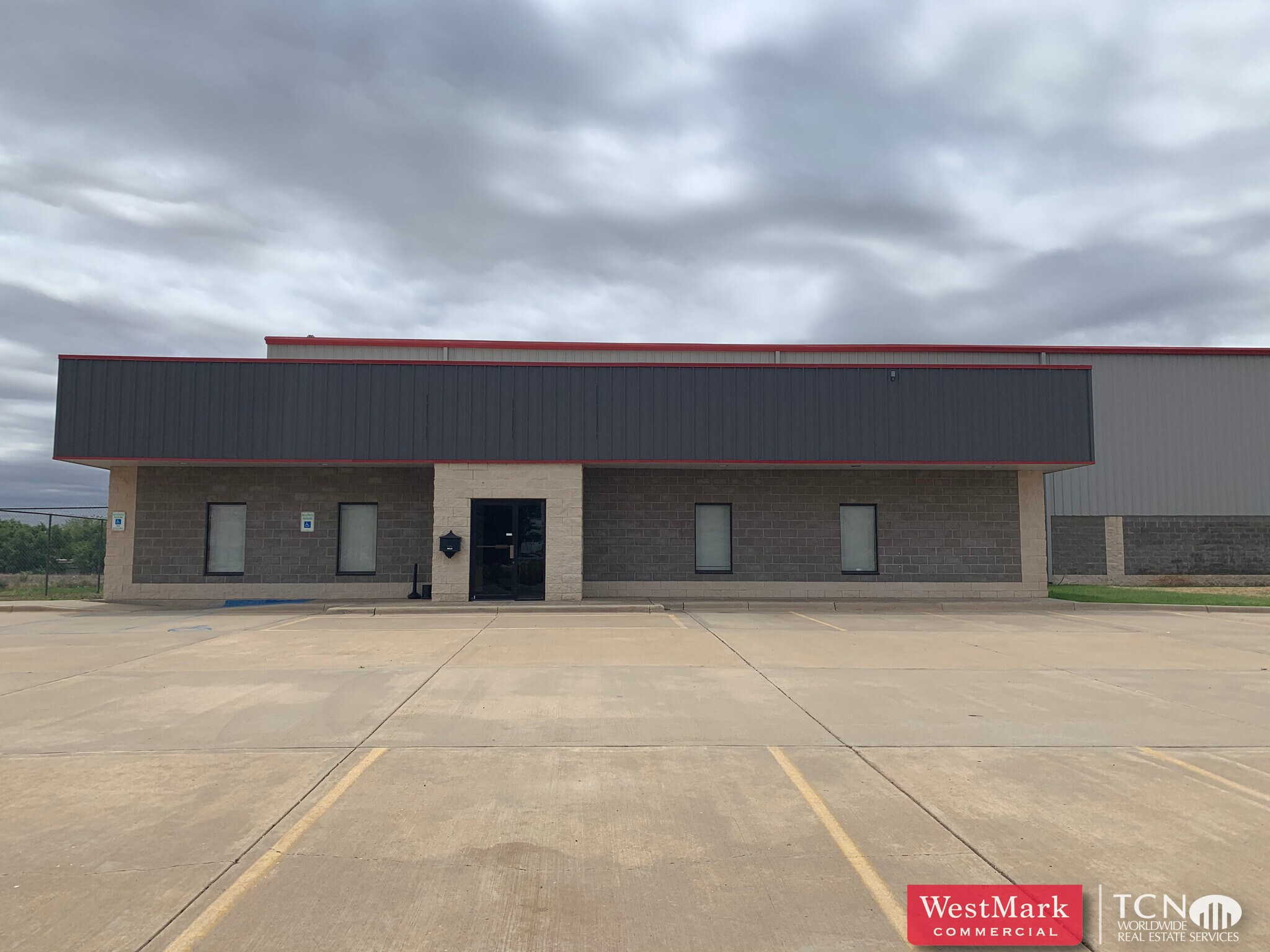 1501 S Tx-289-loop, Lubbock, TX for sale Building Photo- Image 1 of 1