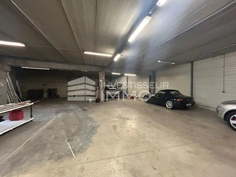 Flex in Stains for sale - Building Photo - Image 3 of 7