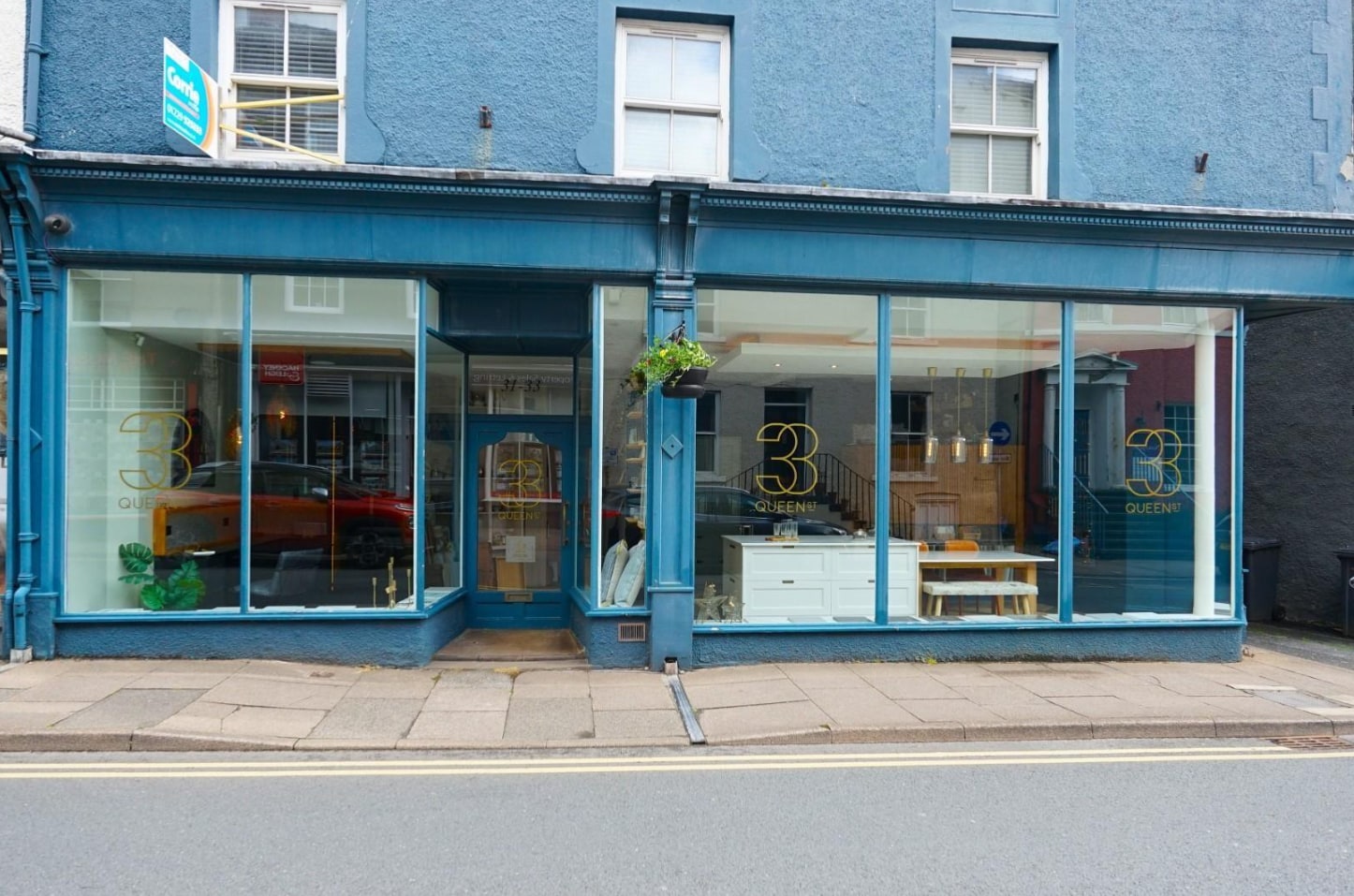 31-33 Queen St, Ulverston for lease Primary Photo- Image 1 of 2