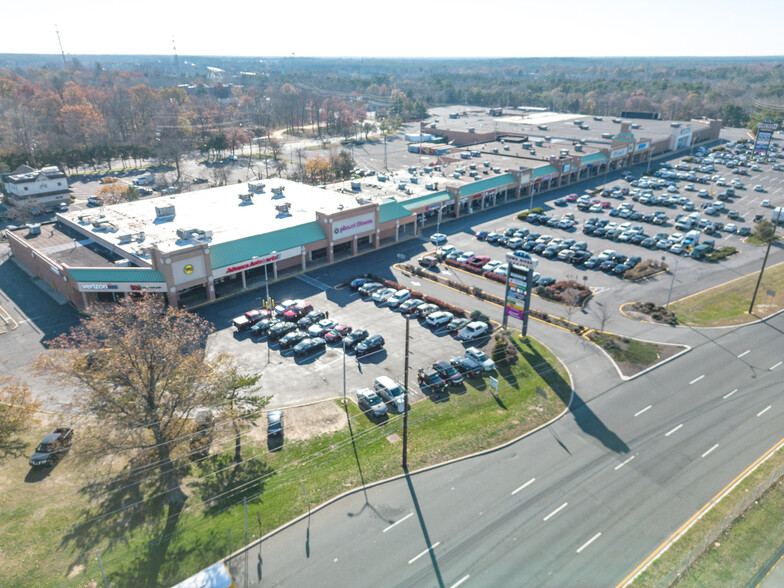 1a Route 37 W, Toms River, NJ for lease - Building Photo - Image 1 of 6