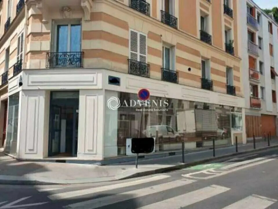 Office in Paris for lease Building Photo- Image 1 of 10