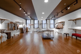177 Franklin St, New York, NY for lease Interior Photo- Image 2 of 2