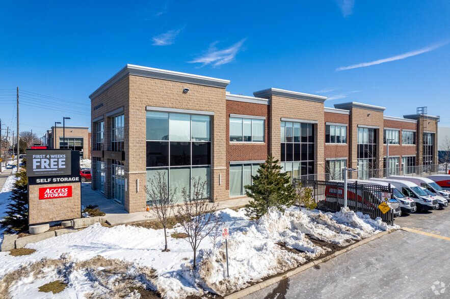 201 Wicksteed Ave, Toronto, ON for lease - Building Photo - Image 3 of 5