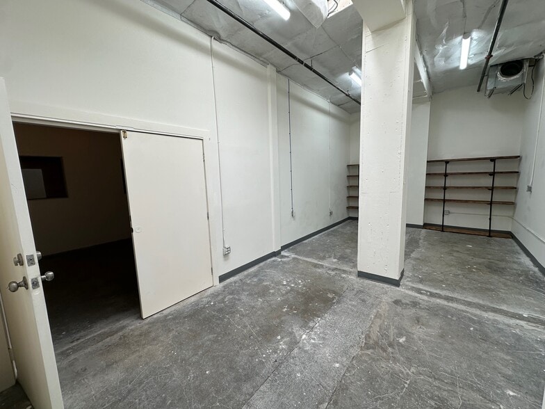 3707-3711 Medford St, Los Angeles, CA for lease - Building Photo - Image 3 of 13