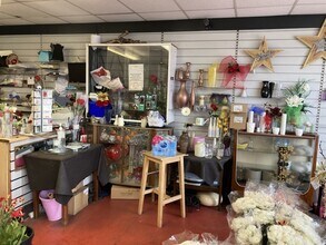 6 Ridgeway Rd, Sheffield for lease Interior Photo- Image 1 of 4