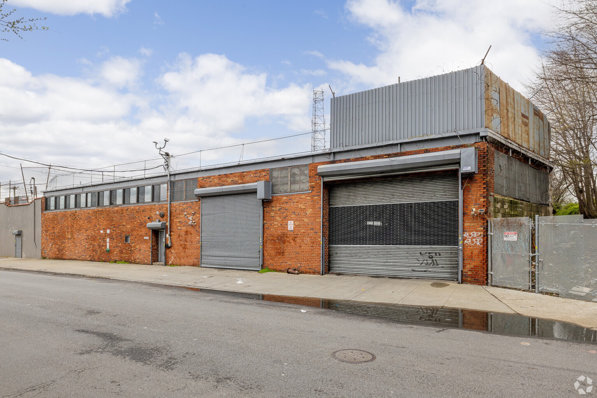 808 E 94th St, Brooklyn, NY for sale Primary Photo- Image 1 of 1