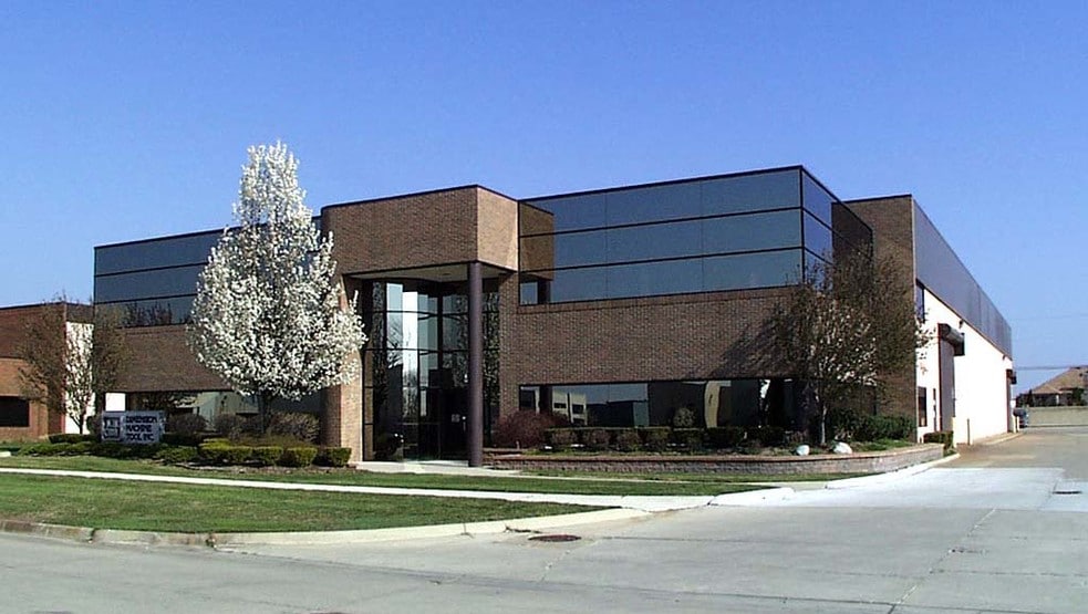 15773 Leone Dr, Macomb Township, MI for sale - Building Photo - Image 2 of 3