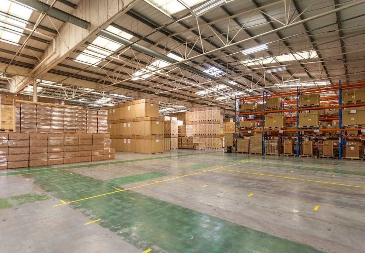 Bradbourne Dr, Milton Keynes for lease Interior Photo- Image 1 of 3