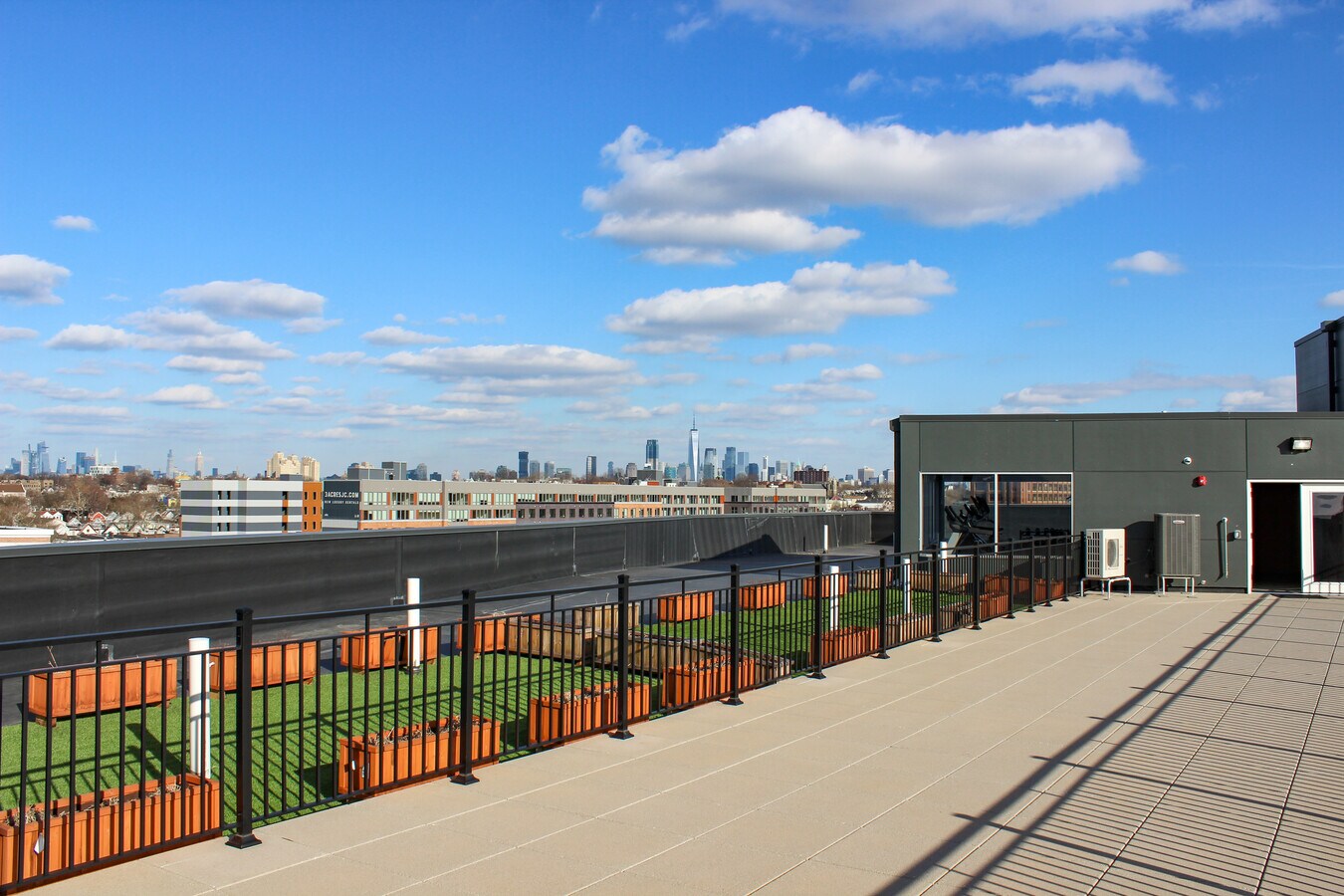 74 Pollock Ave, Jersey City, NJ 07305