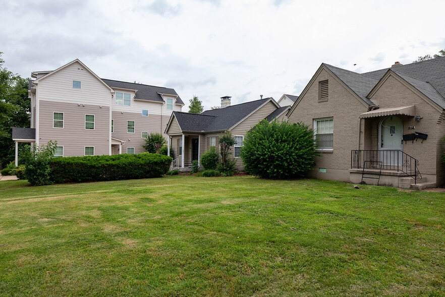 Tiger Den Student Housing Portfolio portfolio of 3 properties for sale on LoopNet.com - Building Photo - Image 2 of 10