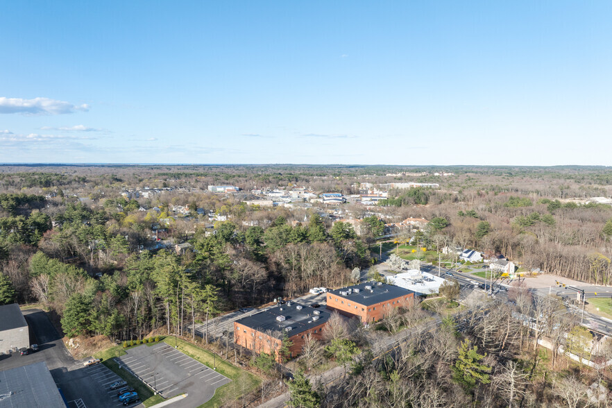 392-398 Libbey Industrial Pky, Weymouth, MA for sale - Aerial - Image 2 of 5