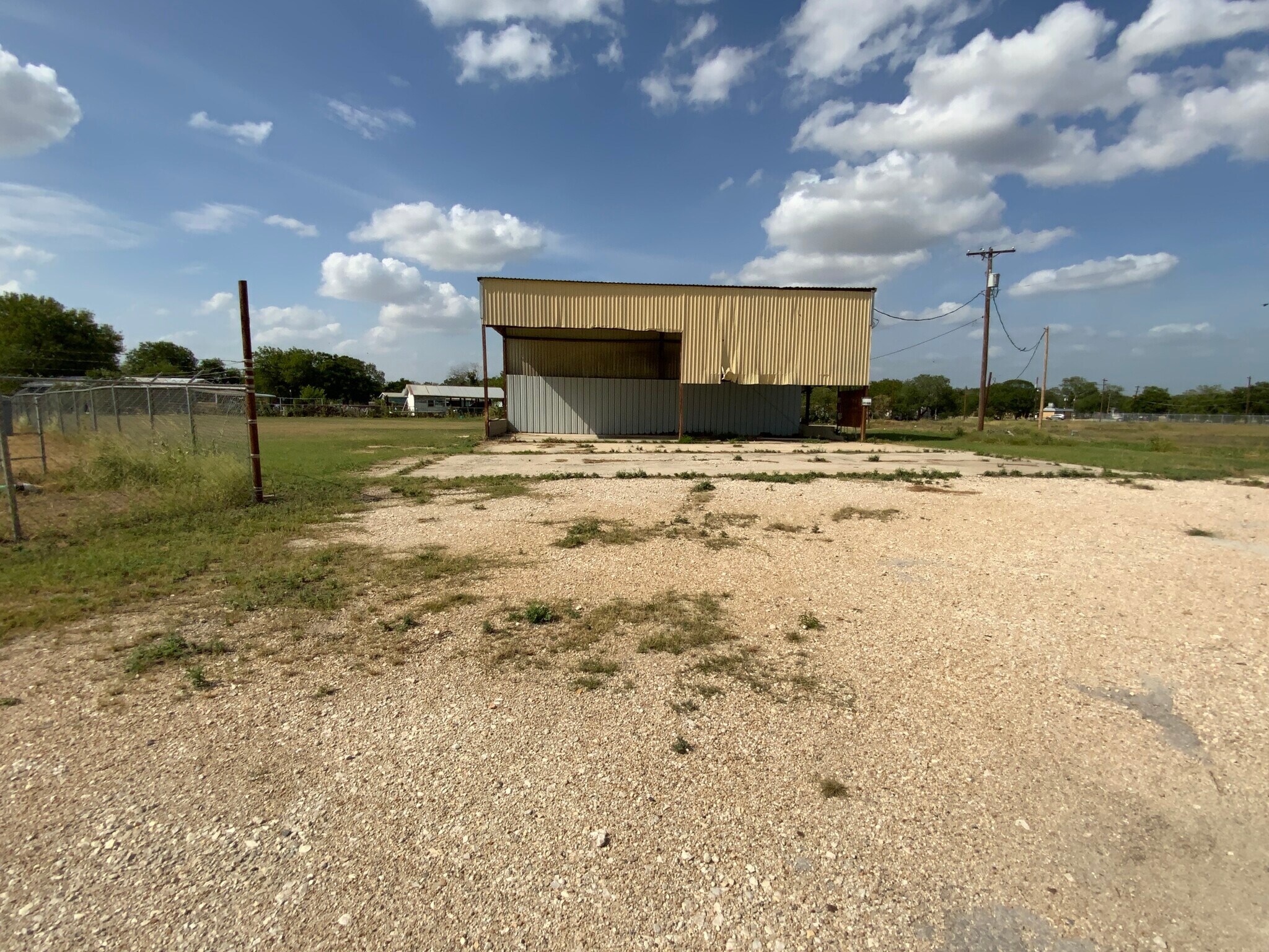 8400 N State Highway 16, Poteet, TX 78065 Industrial for Sale