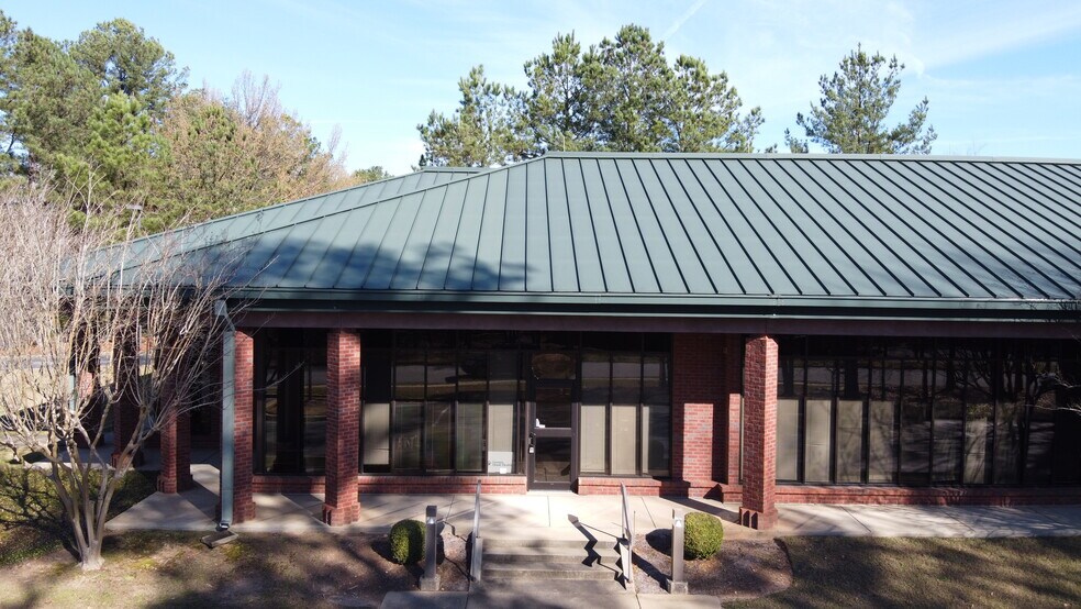 1000 Brookstone Centre Pky, Columbus, GA for sale - Building Photo - Image 1 of 1