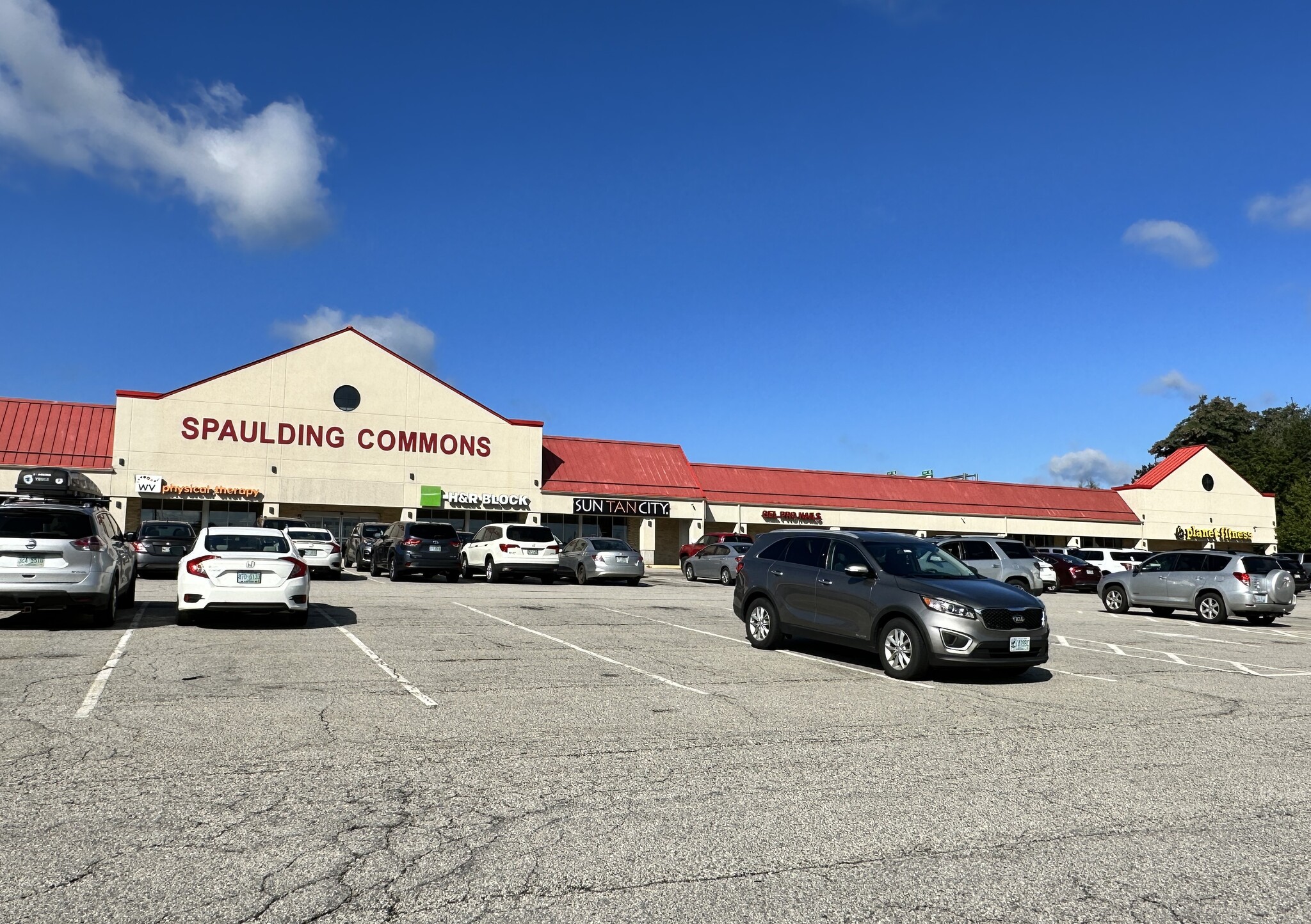 306 N Main St, Rochester, NH for lease Building Photo- Image 1 of 9